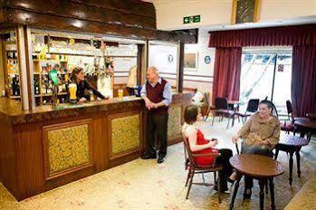 Hawthorn Hotel Radcliffe Extérieur photo